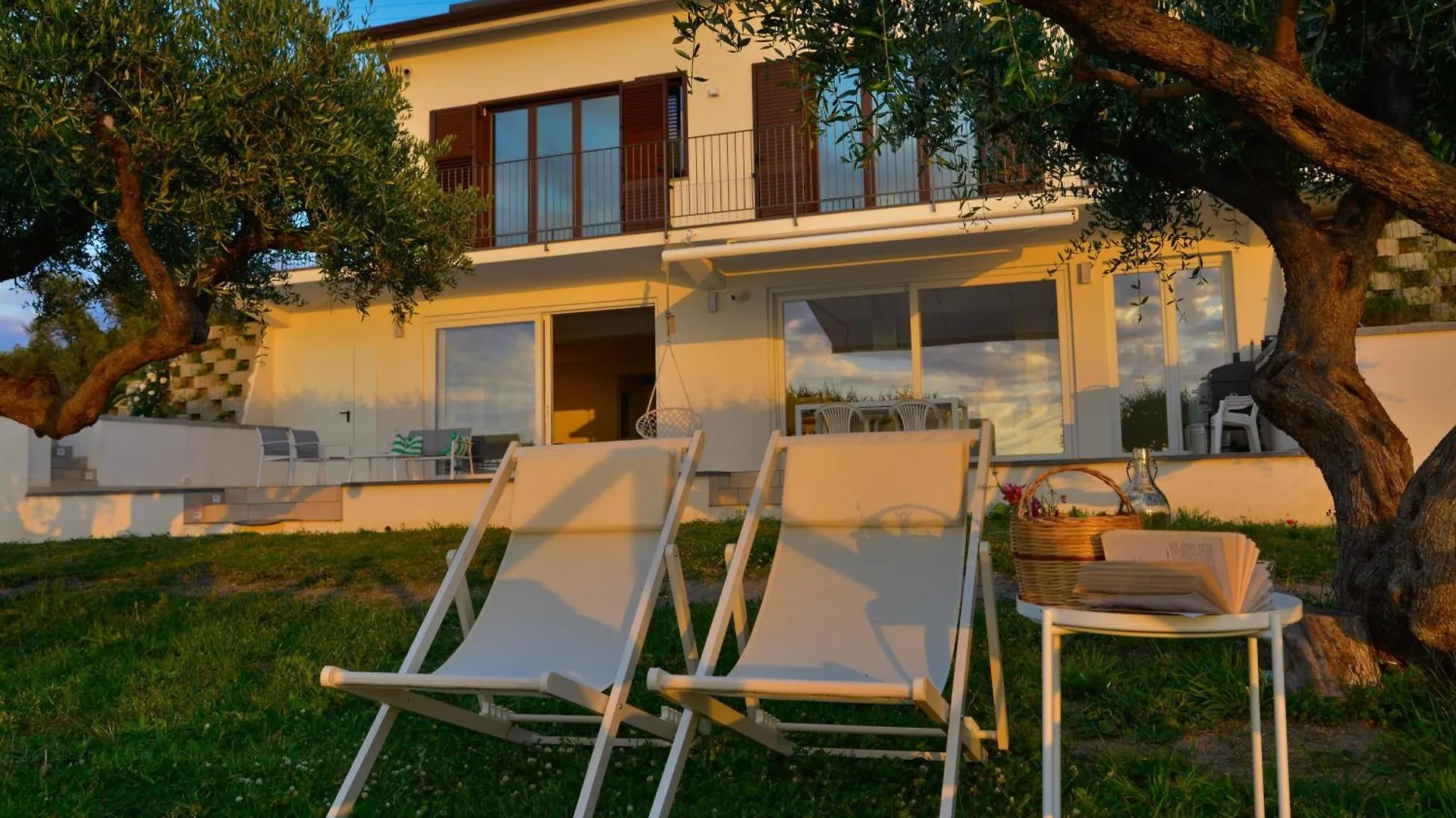 Villa Giardino Degli Ulivi Capo dʼOrlando